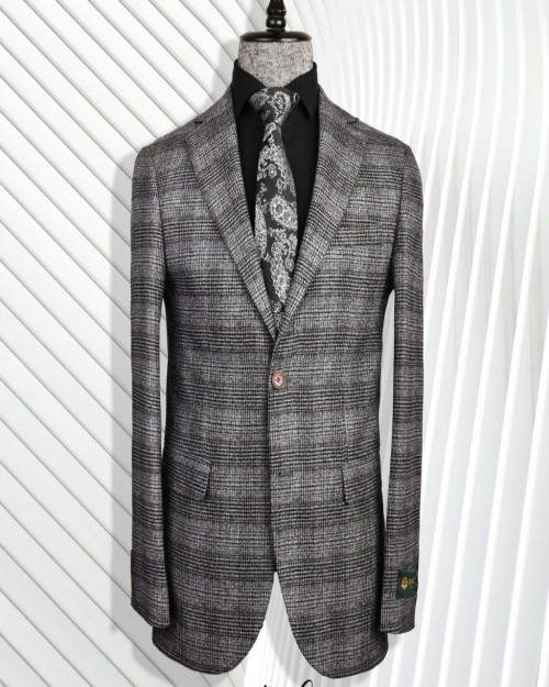  کت تک یقه انگلیسی دودکمه دوچاک مشخصات